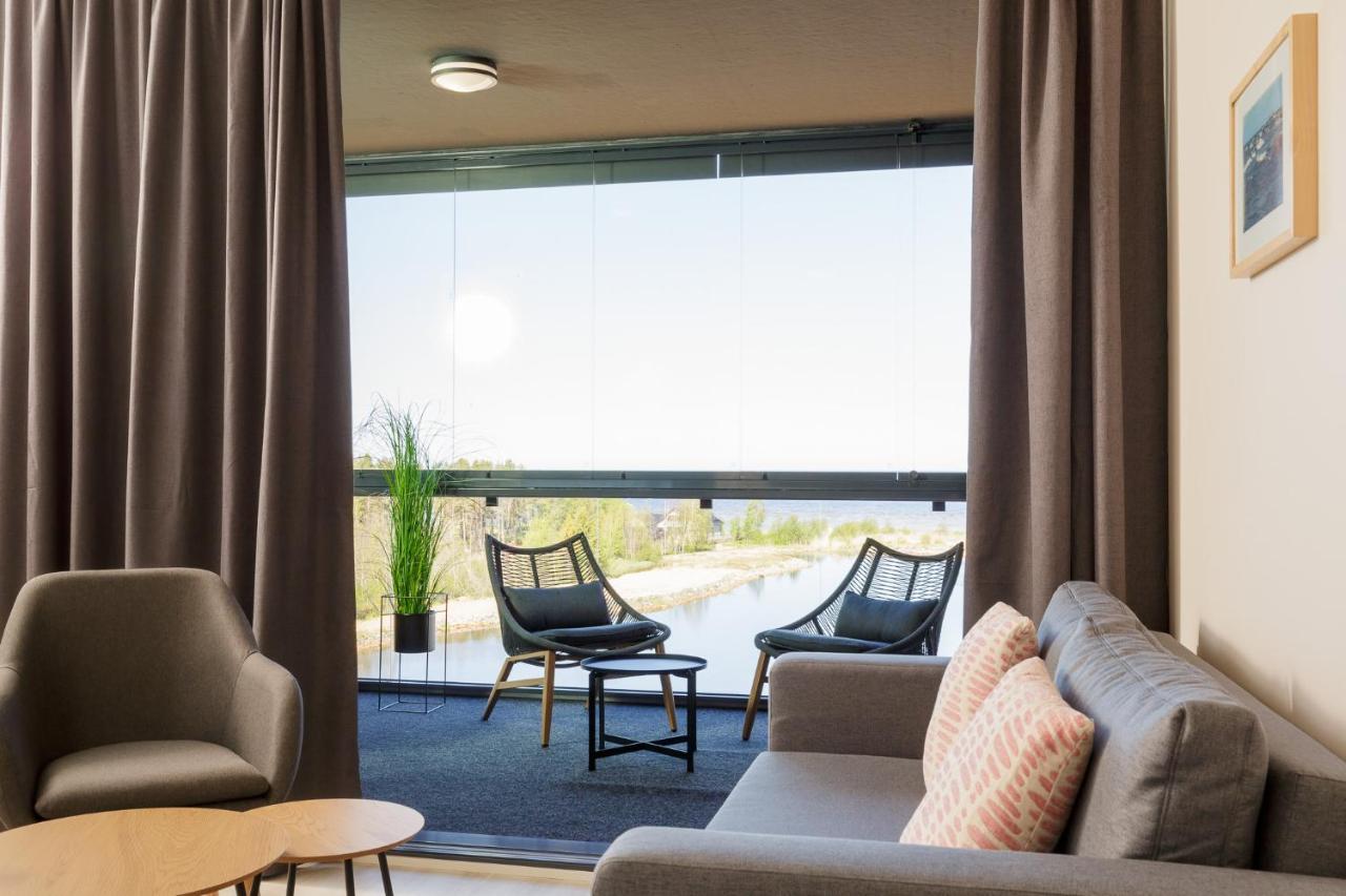 Marina Chalets Studios By Hiekka Booking - Sisaeltaeae Liinavaatteet Ja Loppusiivouksen Калайоки Номер фото