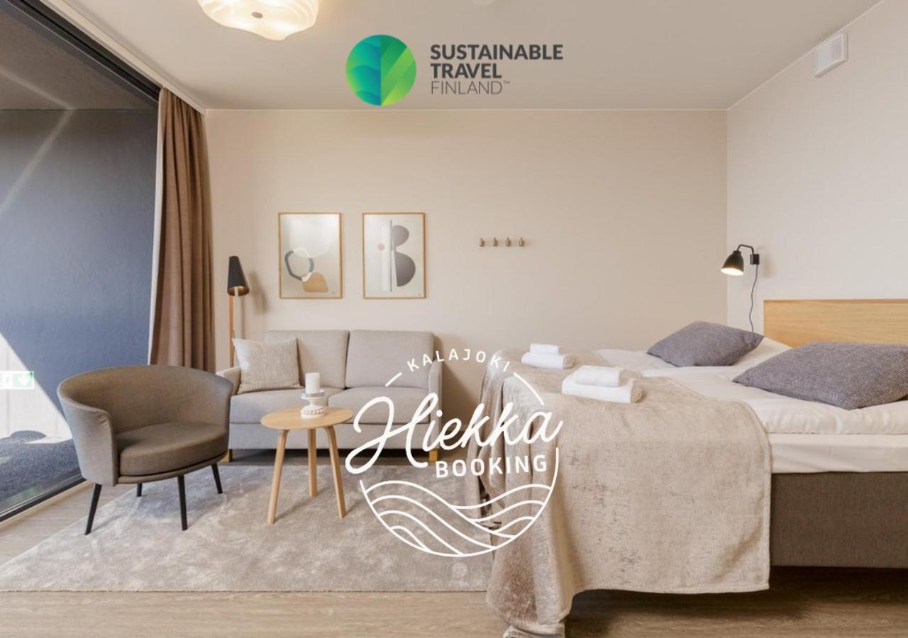 Marina Chalets Studios By Hiekka Booking - Sisaeltaeae Liinavaatteet Ja Loppusiivouksen Калайоки Экстерьер фото
